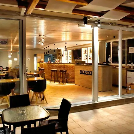 Akis Apartmán *